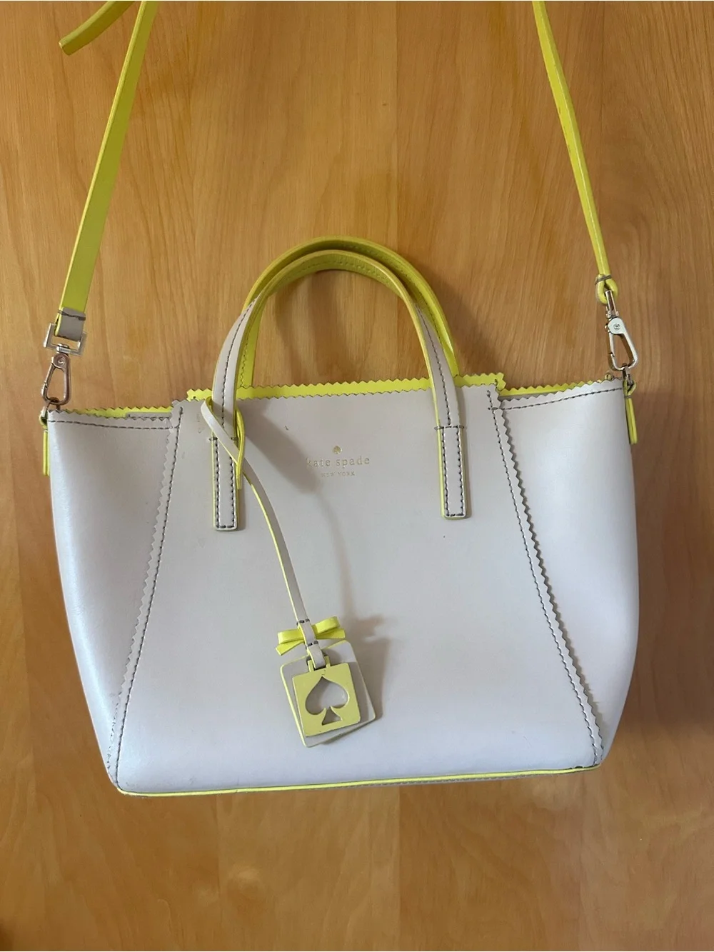 Kate Spade Ivy Drive Small Loryn